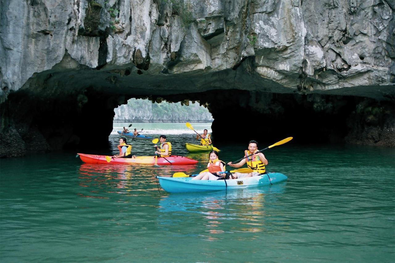 Zo Brother Ha Long Hostel Exterior photo